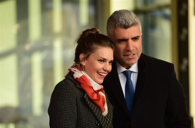 İstanbullu Gelin final mi yapıyor? Esma'nın öpüşme sahnesi olay - Resim: 1