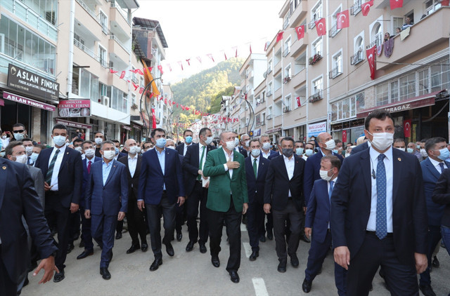 Erdoğan Giresun'da! '50 bin liraya kadar olan zararları hibeyle karşılanacak' - Resim: 1