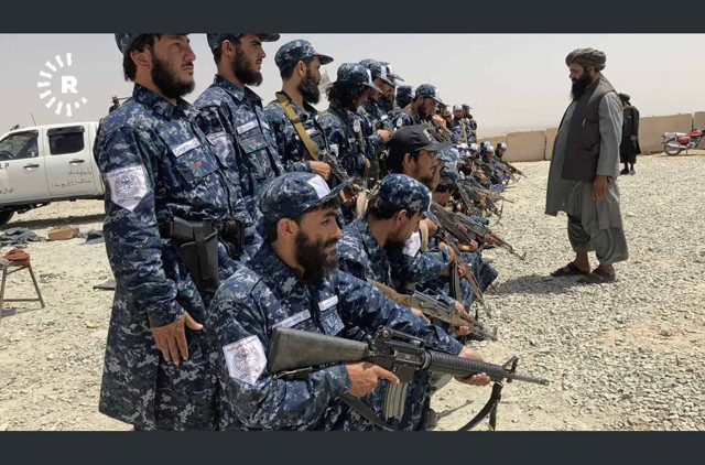 Örgüte yönelik imajı değiştirmeye çalışıyorlar! Taliban militanları üniforma giymeye başladı - Resim: 1