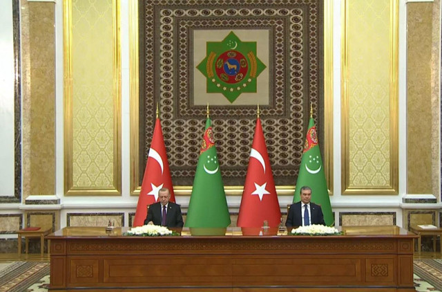 Cumhurbaşkanı Erdoğan Türkmenistan'da İkili anlaşmalar imzalandı - Resim: 0