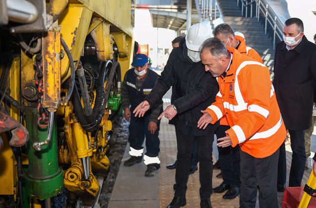 Bursa'da raylı sistemde T2 mesaisi sürüyor - Resim: 4