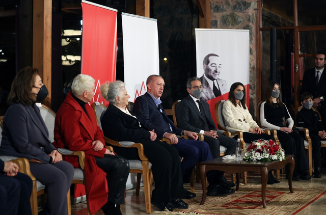 Erdoğan'dan HDP'li Semra Güzel ile ilgili konuştu - Resim: 0