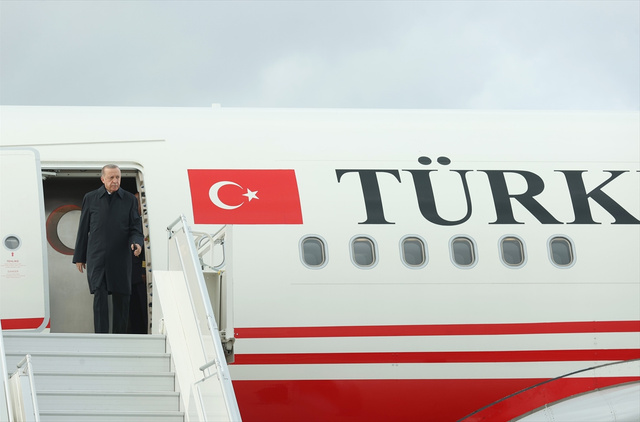 Cumhurbaşkanı Recep Tayyip Erdoğan, Avrupa Zirvesi için Çekya'da! Büyükelçi Egemen Bağış karşıladı - Resim: 0