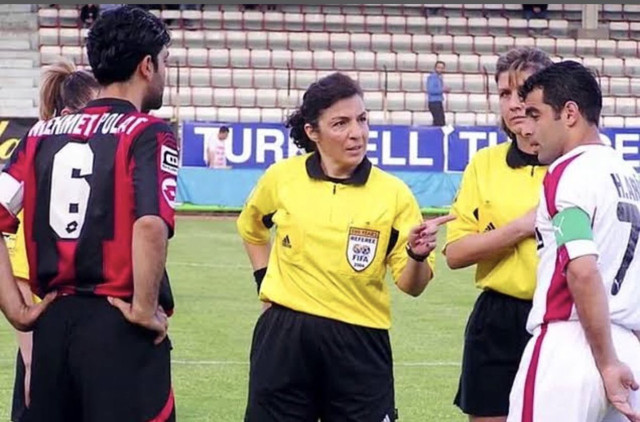 Türk futbolunda deprem! Merkez Hakem Kurulu istifa etti! Hakemlerin patronu ilk kez bir kadın olacak - Resim: 0