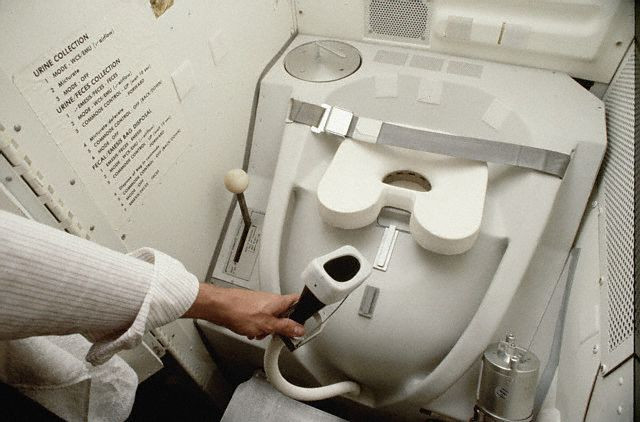 NASA’da astronotlar artık tuvalet temizleyecek - Resim: 2