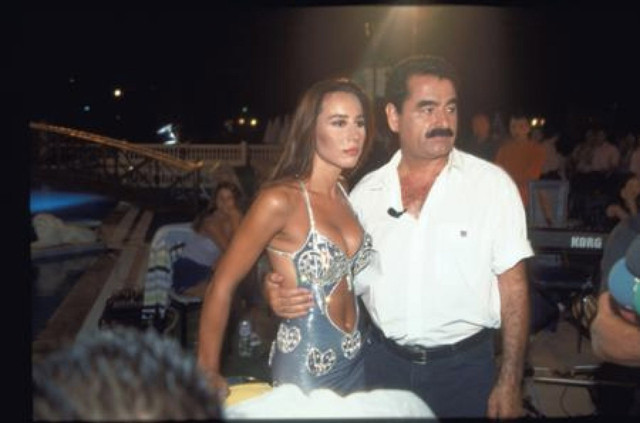 İbrahim Tatlıses'in itirafı sonrası ortaya çıktı! Bir dönem ekranları sallayan Asena'nın son hali şok etti - Resim: 0