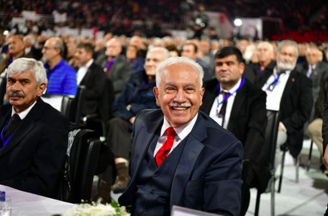 Doğu Perinçek Vatan Partisi’nin Cumhurbaşkanı adayı oldu - Resim: 0