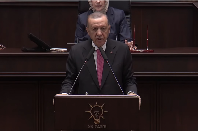Cumhurbaşkanı Erdoğan'dan canlı yayında flaş açıklamalar! 6'lı koalisyonda demokrasi tarihinde görülmemiş kavga çıktı - Resim: 0