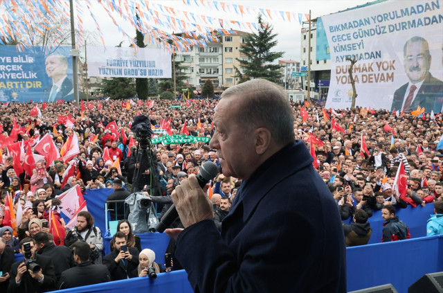 Cumhurbaşkanı Erdoğan: Emekli bayram ikramiyesi 3 bin TL olacak - Resim: 0