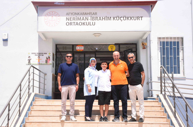 Muhammed LGS'de tam puan alan 709 öğrenciden biri oldu! Bunu nasıl başardığını anlattı - Resim: 0