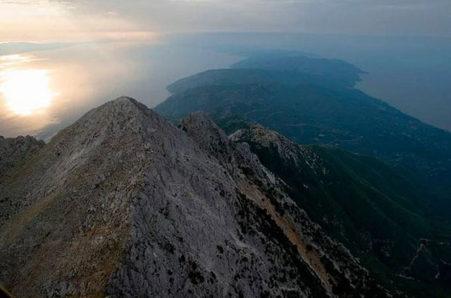 Bu adaya kadınların girmesi yasaklandı! Sebebine bakın - Resim: 1