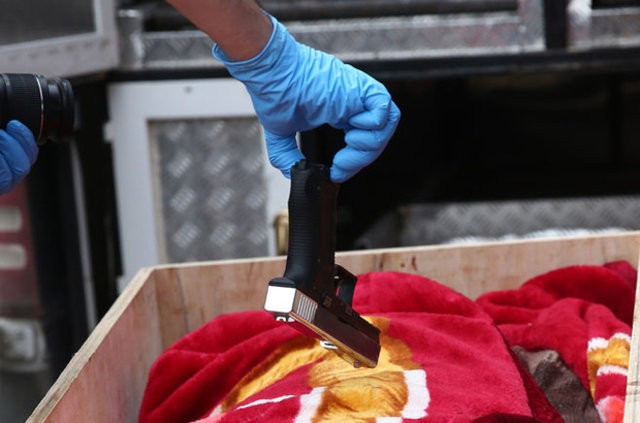 Teröristler tabuta silah sakladılar! - Resim: 1