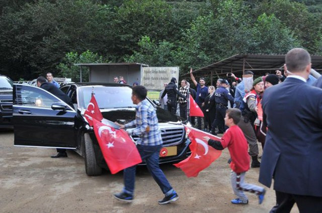 Rize'de  Recep Tayyip Erdoğan izdihamı - Resim: 1