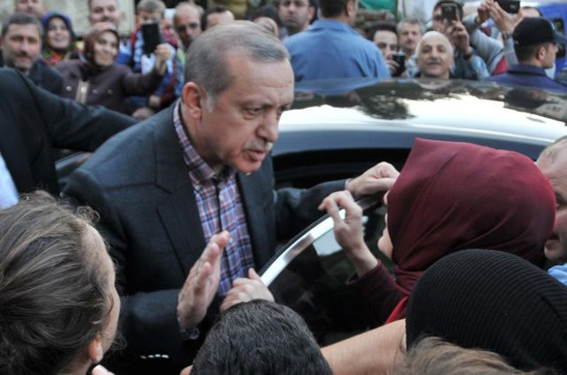 Rize'de  Recep Tayyip Erdoğan izdihamı - Resim: 3