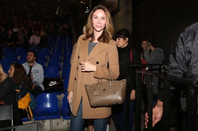 Demet Şener aşk dövmesini sildirdi - Resim: 1