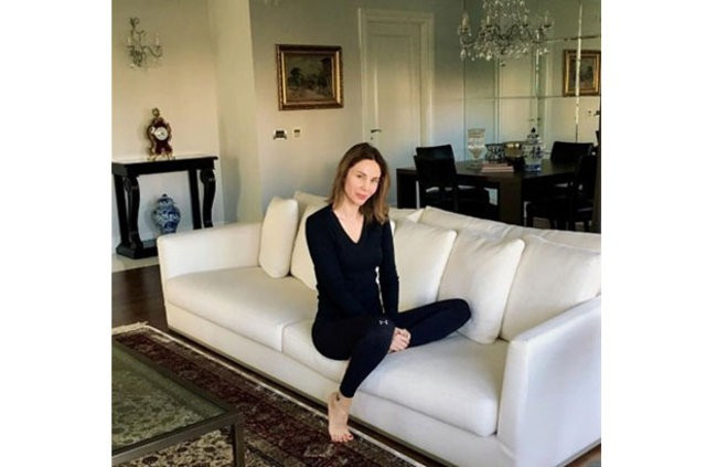 Demet Şener aşk dövmesini sildirdi - Resim: 2