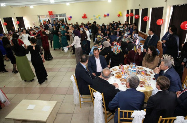 Ahıska Türkleri'nin mutlu günü - Resim: 2