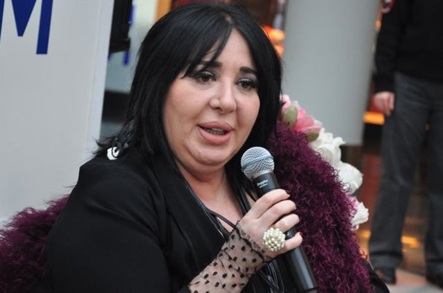 Makyajsız halini paylaştı olay çıkardı! - Resim: 1