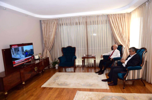 Kılıçdaroğlu 16 Temmuz sabahı işte böyle kaçmış! - Resim: 4