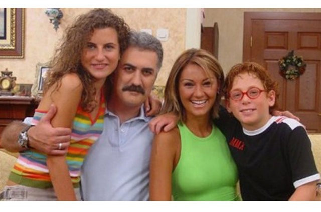 Çocuklar Duymasın'ın çocuk yıldızı döner dönmez evlendi - Resim: 1