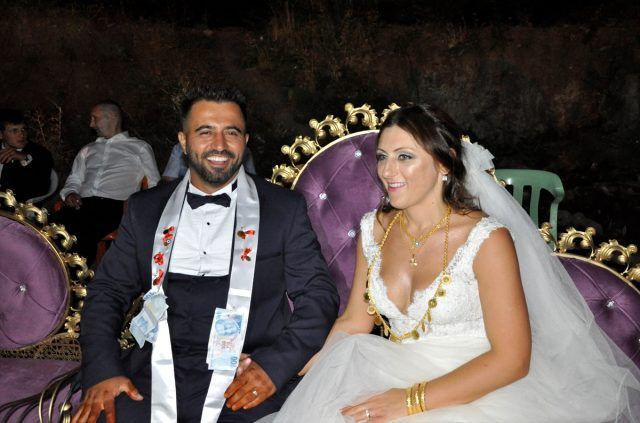 Ay lav yu filmi gerçek oldu! Amerikalı Zabrian ile Çukurcalı Ramazan'dan dillere destan düğün - Resim: 3