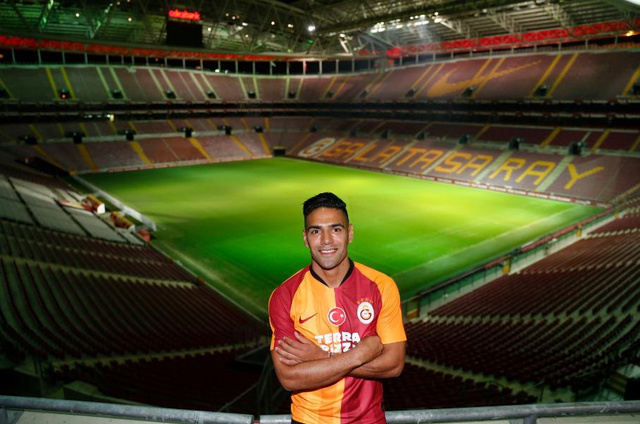 Radamel Falcao resmen Galatasaray'da - Resim: 0
