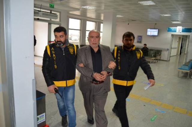 'Binbir surat' yakayı ele verdi! Ayaklı suç makinesinin girmediği kılık kalmamış - Resim: 0