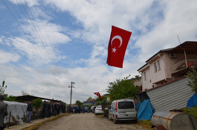 Hatay'a şehit ateşi düştü! Baba acılı haberi hastanede aldı - Resim: 0
