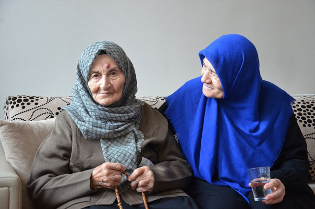 Şile'de 105 yaşında koronavirüsü yenmeyi başardı! 5 günde hastalığı atlattı - Resim: 0