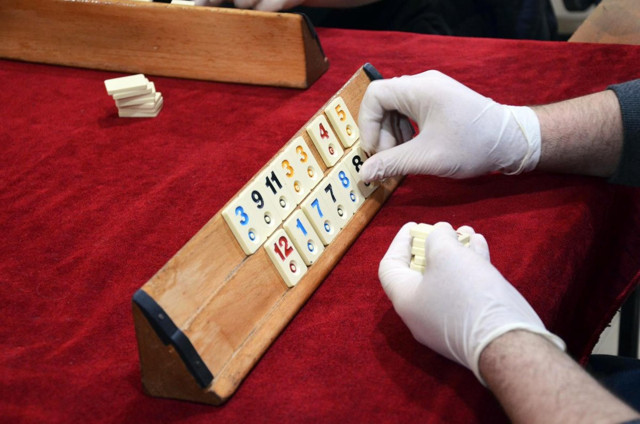 Türkiye'de 81 ilde başlıyor! İki doz aşısı olmayanlar kahvehanelere alınmayacak - Resim: 0