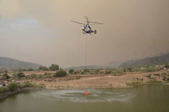 Türkiye 11 gündür yanıyor yangın bölgelerinde son durum! İki ilde 6 noktada yangın - Resim: 2