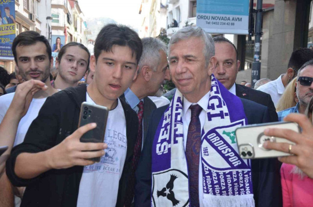 Vatandaşın 'Hoş geldiniz sayın cumhurbaşkanım' sözlerine Mansur Yavaş'tan olay yanıt! - Resim: 0