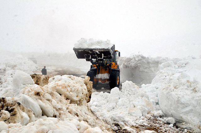 Nisan'da 5 metre kar mı olurmuş? Muş'ta olur - Resim: 3