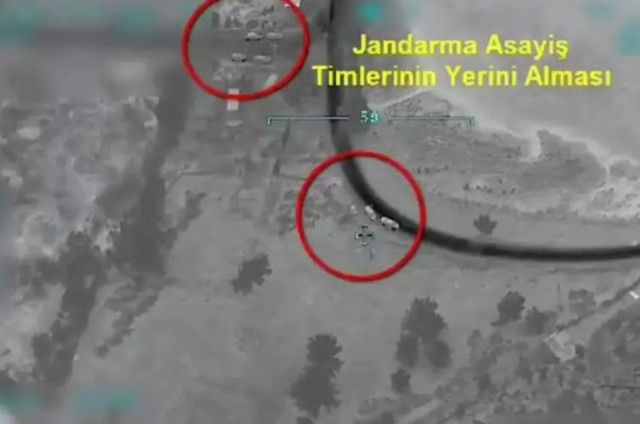 Göçmen kaçakçılarına ağır darbe! Bakan Yerlikaya duyurdu: 18 organizatör yakalandı! - Resim: 0