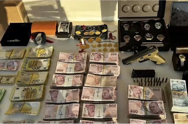 Kırmızı bültenle aranan ''Türk Escobar''ın suç örgütü çökertildi! 42 kişi yakalandı - Resim: 0