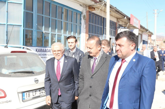 Yavuz Ağıralioğlu'nun kullandığı Maserati araç gündem oldu - Resim: 0