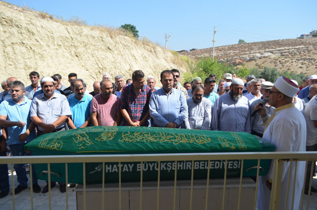 8 gün sonra cesedi bulunmuştu! Minik Ufuk toprağa verildi - Resim: 1