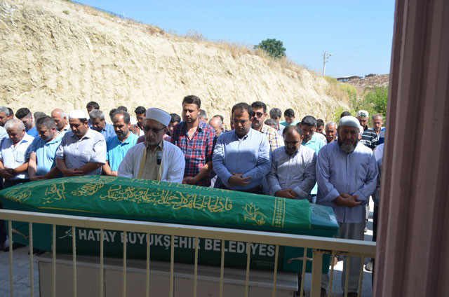 8 gün sonra cesedi bulunmuştu! Minik Ufuk toprağa verildi - Resim: 3