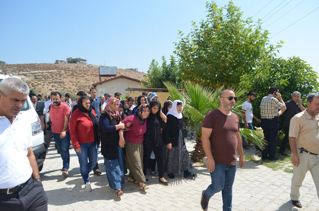 8 gün sonra cesedi bulunmuştu! Minik Ufuk toprağa verildi - Resim: 4