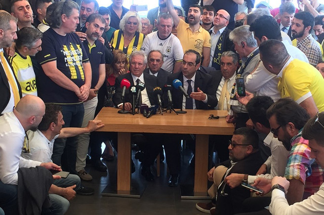 Aziz Yıldırım'dan FBTV'ye sitem: Doğum günümü bile kutlamadı - Resim: 0