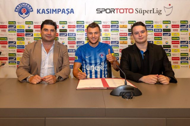 Yusuf Erdoğan, Kasımpaşa'ya transfer oldu - Resim: 0
