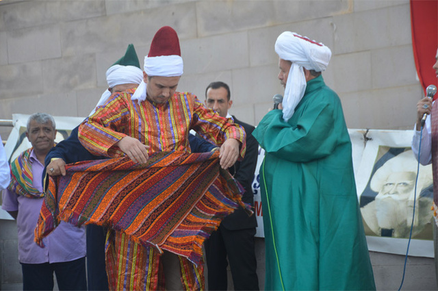 'Pabucu dama atılmak' deyimi buradan geliyor - Resim: 2