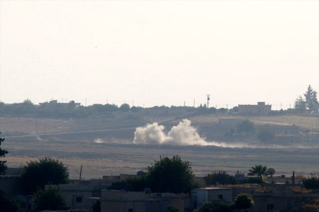 Türk jetleri Fırat'ın doğusunda bombardımana başladı! İşte ilk görüntüler - Resim: 0