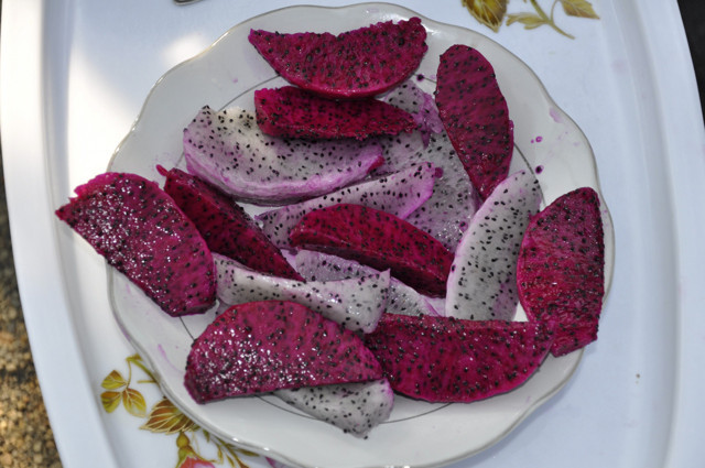 Pithaya Antalya'da yetişiyor! Tarlada kilosu pazarda tanesi 30 lira - Resim: 2