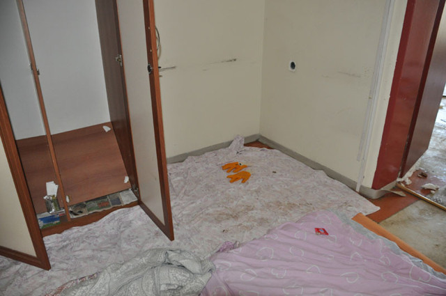 Eski Isparta Devlet Hastanesi binasında fuhuş yapılıyor - Resim: 4