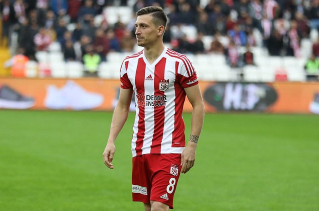 Fenerbahçe Galatasaray'ın kadrajındaki isimlerin peşinde - Resim: 0