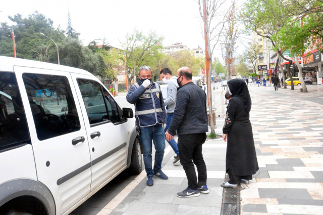 Çocuğunu alıp sokağa çıktı! Ölürse benim çocuğum size ne? - Resim: 0