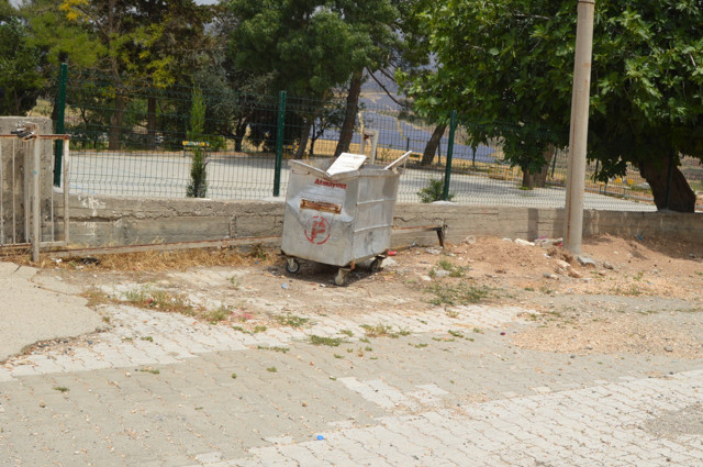 Adıyaman'da vicdansızlar 'Fetö' yalanıyla ellerinde ne var ne yok aldı - Resim: 0