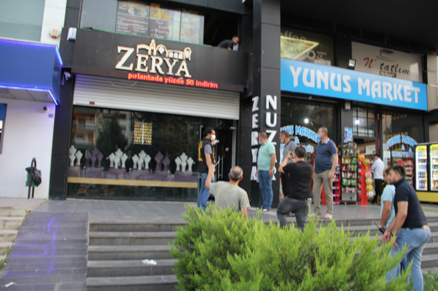 Diyarbakır'da 300 milyon TL’lik vurgun yapan kuyumcu ortadan kayboldu - Resim: 1