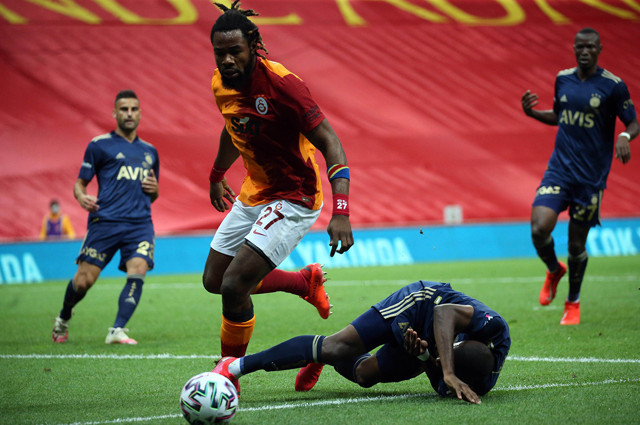 Galatasaray Fenerbahçe maçı golleri ve geniş özeti - Resim: 1